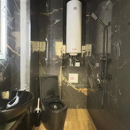 Mladost Vacation * וארנה